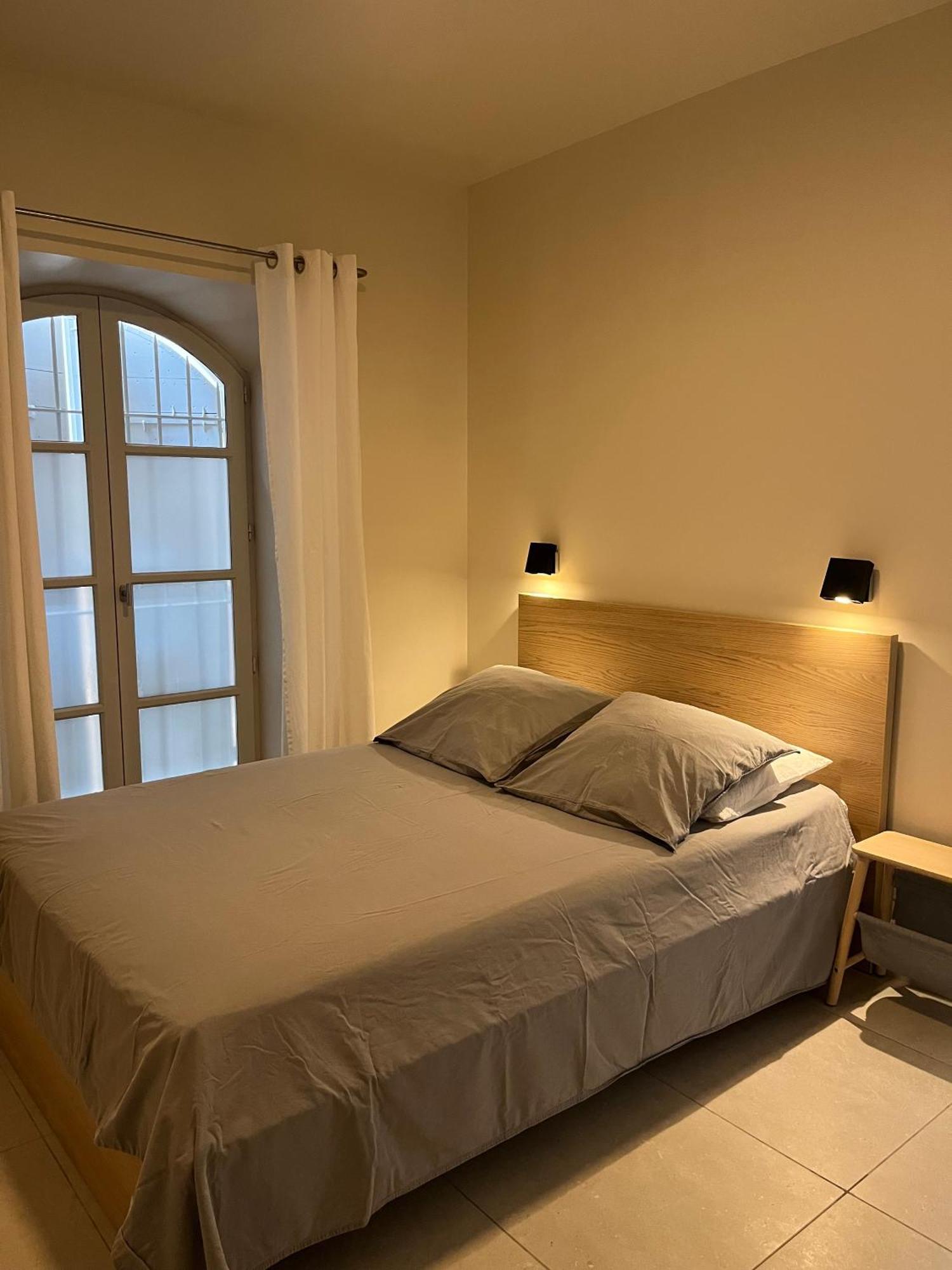 Le Petit Appartement D'Arles Exterior photo